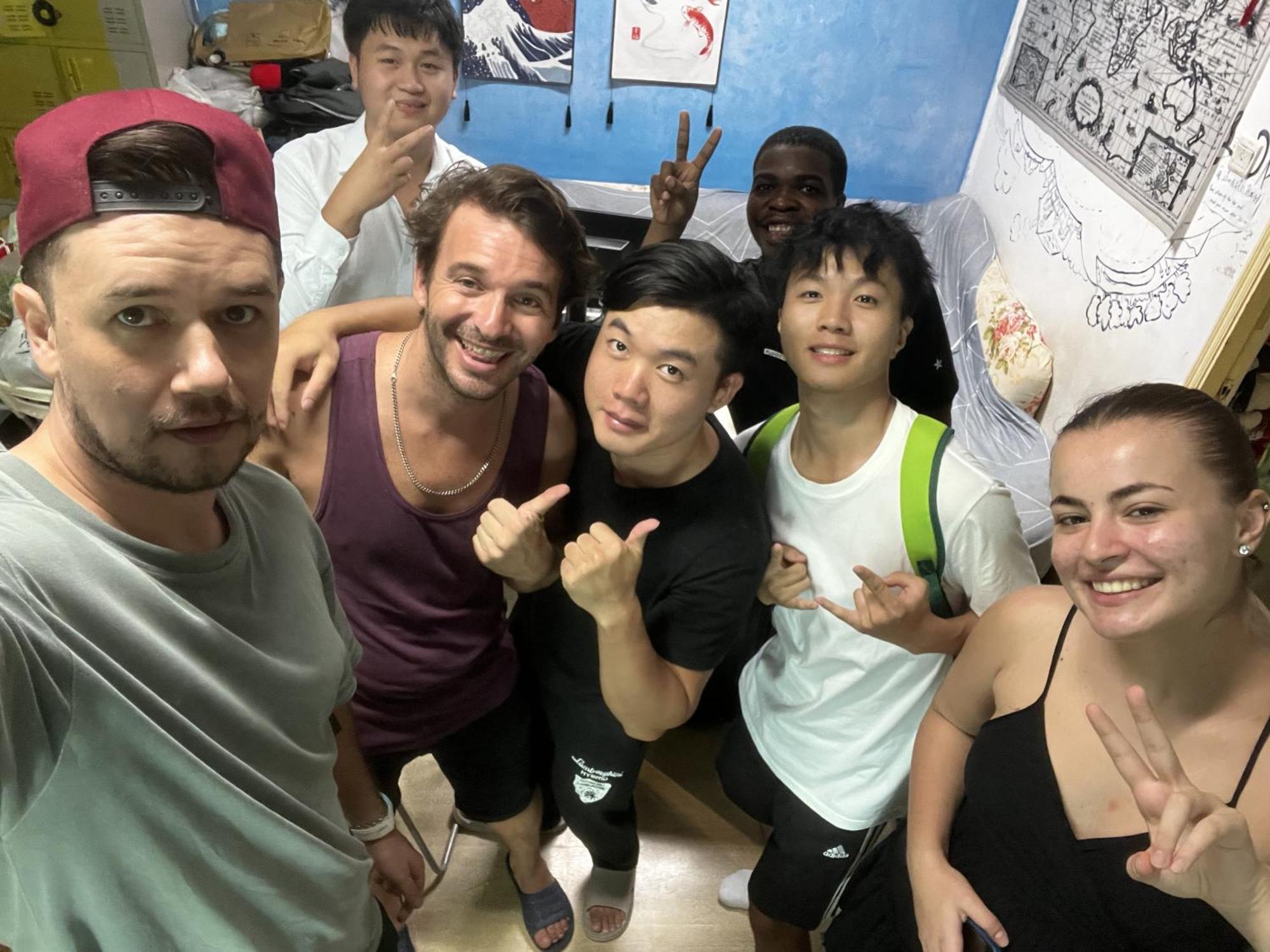 Youth Space Guangzhou Eksteriør bilde